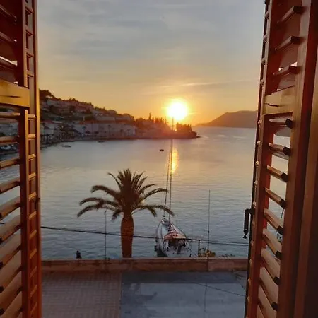 Διαμέρισμα Sunset *