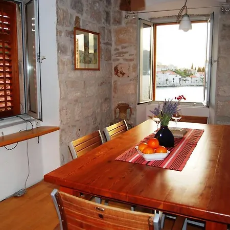 Διαμέρισμα Sunset *